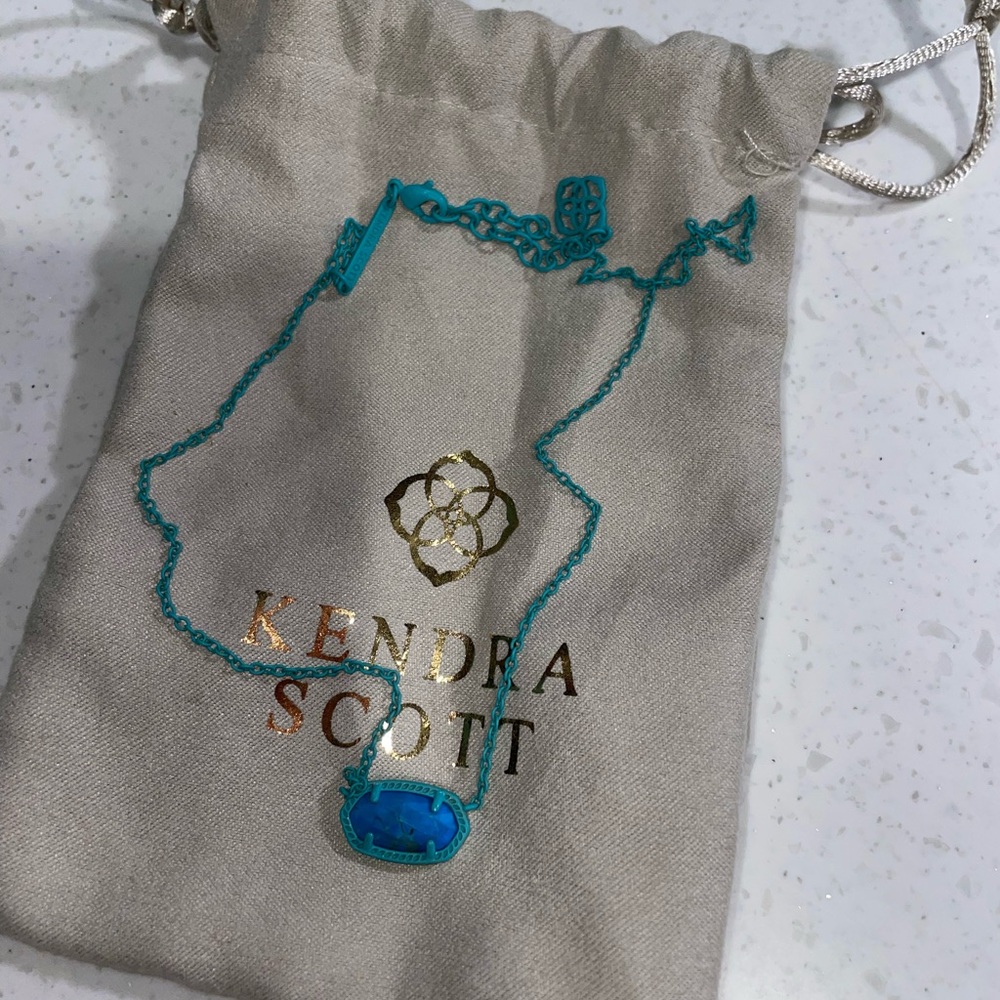 Kendra Scott blue necklace